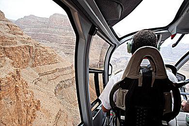 Steam公布2021年5月最热新品：《真女神转生3HD重制版》上榜